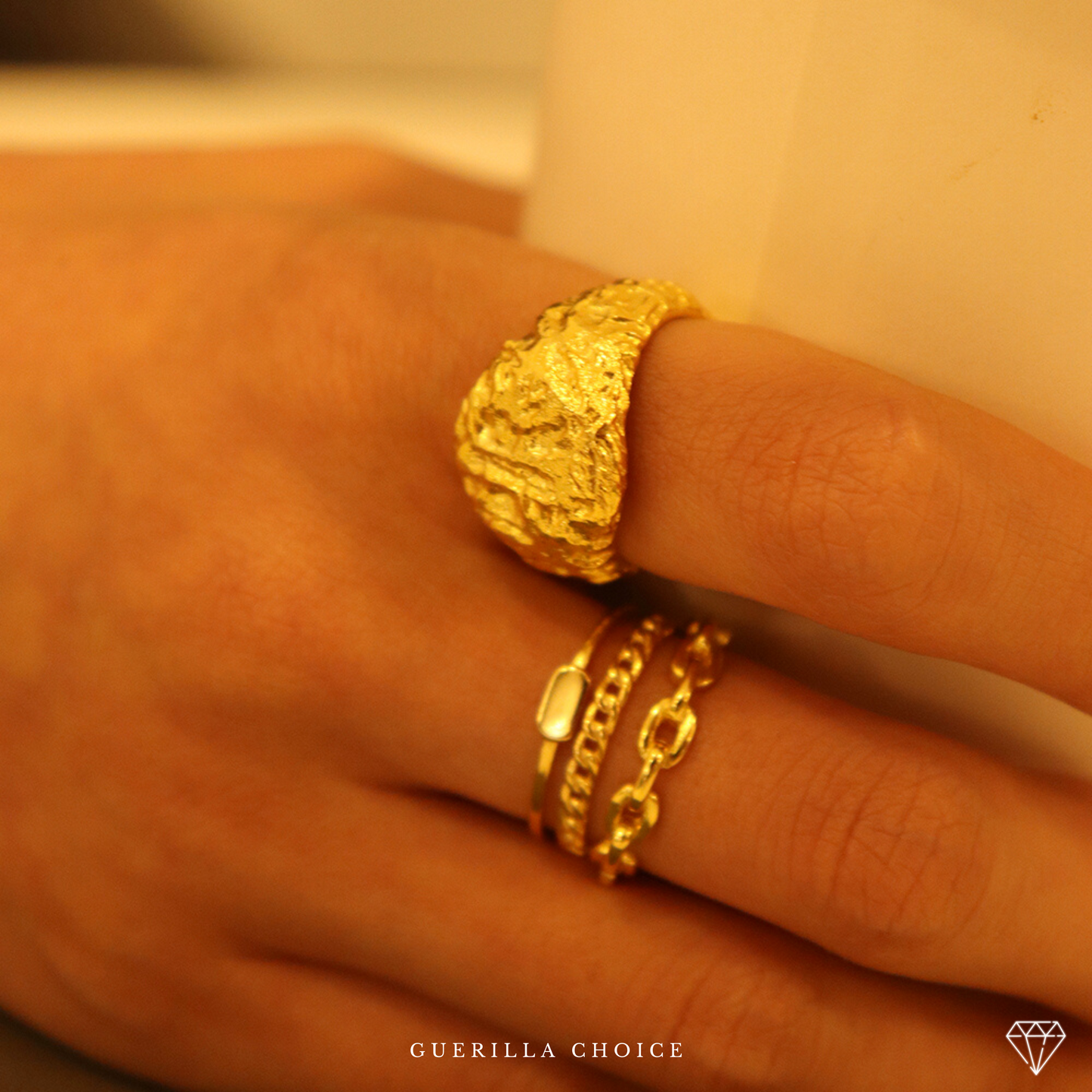 C&#39;EST LA VIE CHARM RING