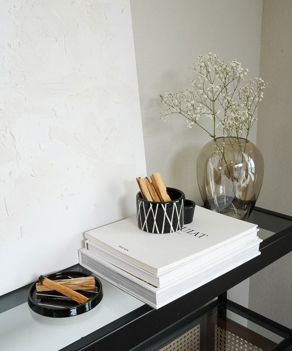 Ceramic Plate - Onyx - BotoxBarb 