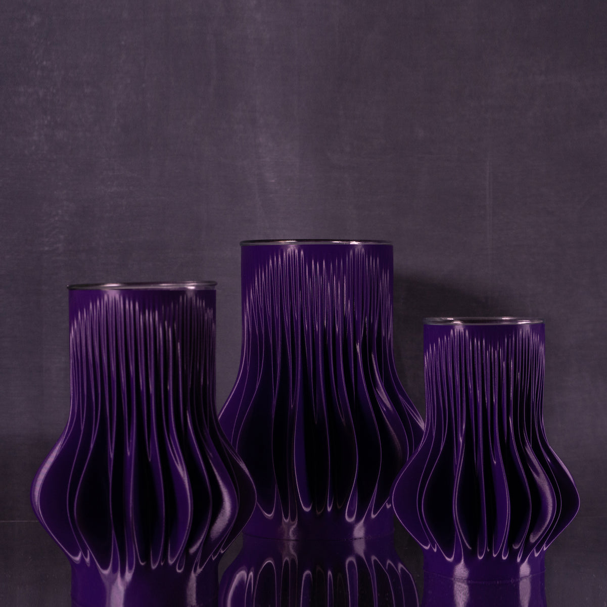 LAMELLA VASE • PLUM